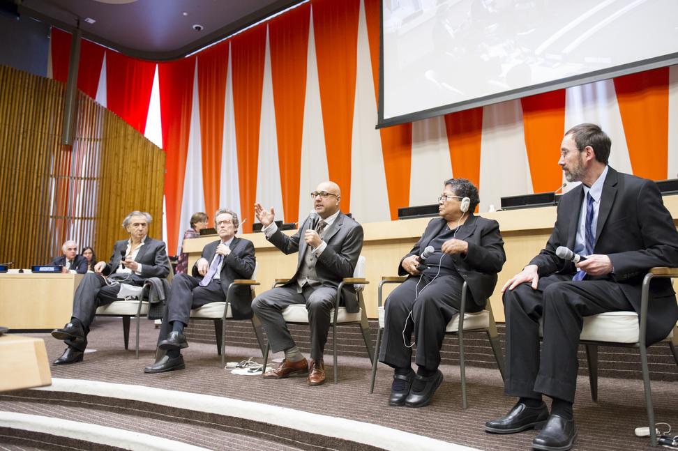ECOSOC Special Meeting on Inequality
Session 2. “Tackling Inequality – A moral imperative and goal of the 2030 Agenda”
Moderator: Ali Velshi, Al Jazeera America.
Panelists: Bernard-Henri Levy, Philosopher; Thomas Pogge, Yale University, USA; Mirna Cunningham Kain, Activist, Former Chairperson of UN Permanent Forum on Indigenous Issues; Marc Fleurbaey, Princeton University, USA
Credit: UN Photo/Rick Bajornas